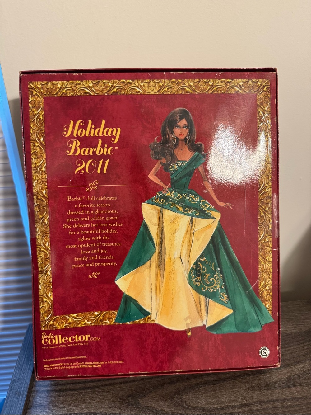 Mattel 2011 African American Holiday Barbie Collector Doll - Picture 2 of 3